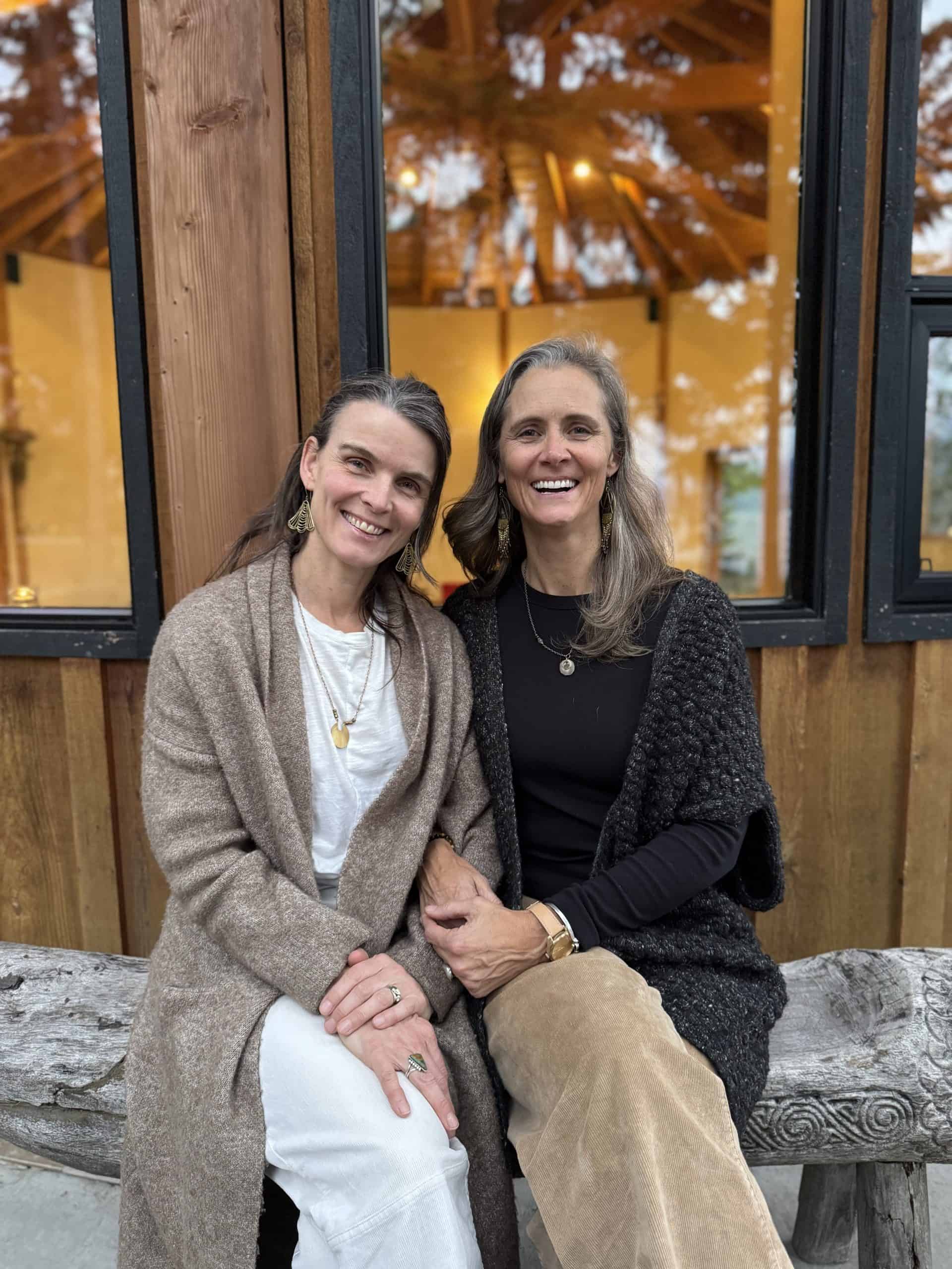 Paula Pensiero and Alannah Hillstrom